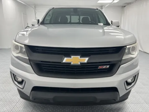 Photos of 2020 Chevrolet Colorado 2WD Z71 for sale in Chillicothe, MO at MAG CDJR