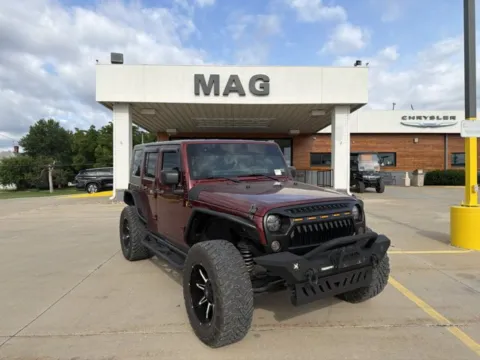 Red 2009 Jeep Wrangler Unlimited Sahara for sale in Chillicothe, MO