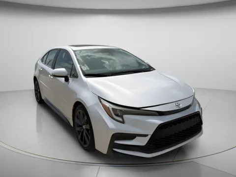 Silver 2024 Toyota Corolla SE for sale in Chillicothe, MO