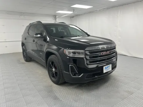 Black 2023 GMC Acadia AT4 for sale in Chillicothe, MO
