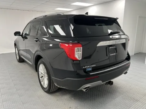 More photos of 2020 Ford Explorer Limited at MAG CDJR, MO