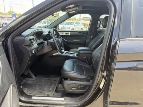 Another view of 2020 Ford Explorer Limited for sale in Chillicothe, MO at MAG CDJR