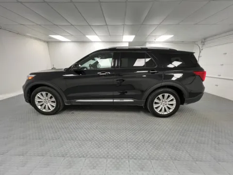 More photos of 2020 Ford Explorer Limited at MAG CDJR, MO