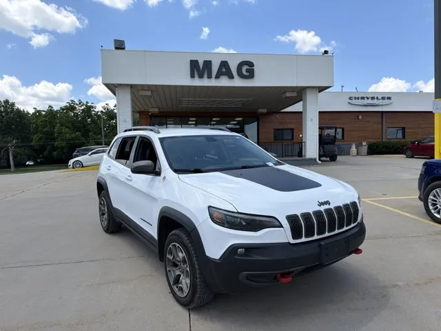 White 2020 Jeep Cherokee Trailhawk for sale in Chillicothe, MO