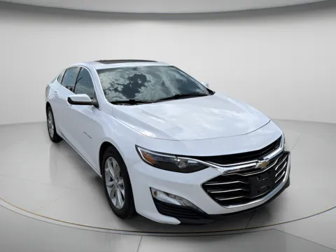 White 2024 Chevrolet Malibu LT for sale in Chillicothe, MO