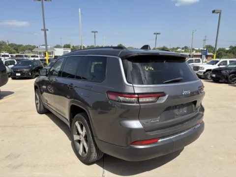 More photos of 2021 Jeep Grand Cherokee L Limited at MAG CDJR, MO