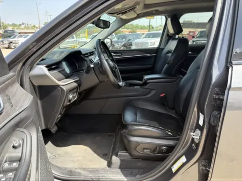 Another view of 2021 Jeep Grand Cherokee L Limited for sale in Chillicothe, MO at MAG CDJR