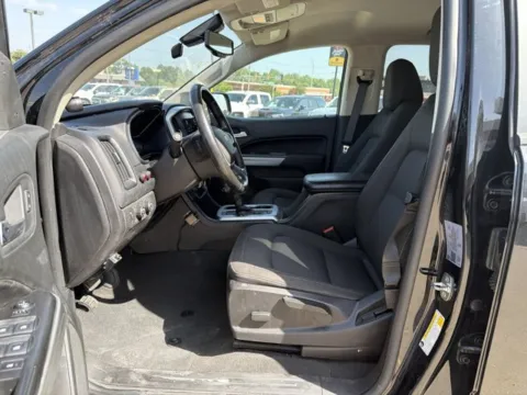 Another view of 2021 Chevrolet Colorado 4WD LT for sale in Chillicothe, MO at MAG CDJR