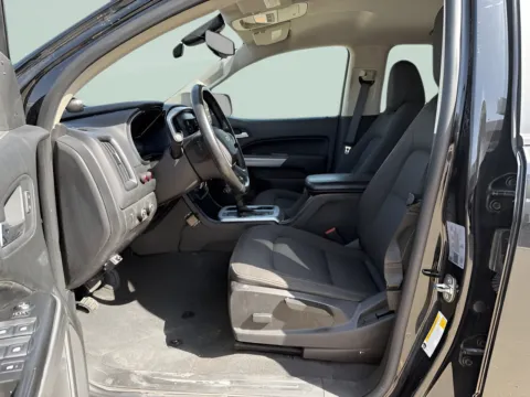 Another view of 2021 Chevrolet Colorado 4WD LT for sale in Chillicothe, MO at MAG CDJR
