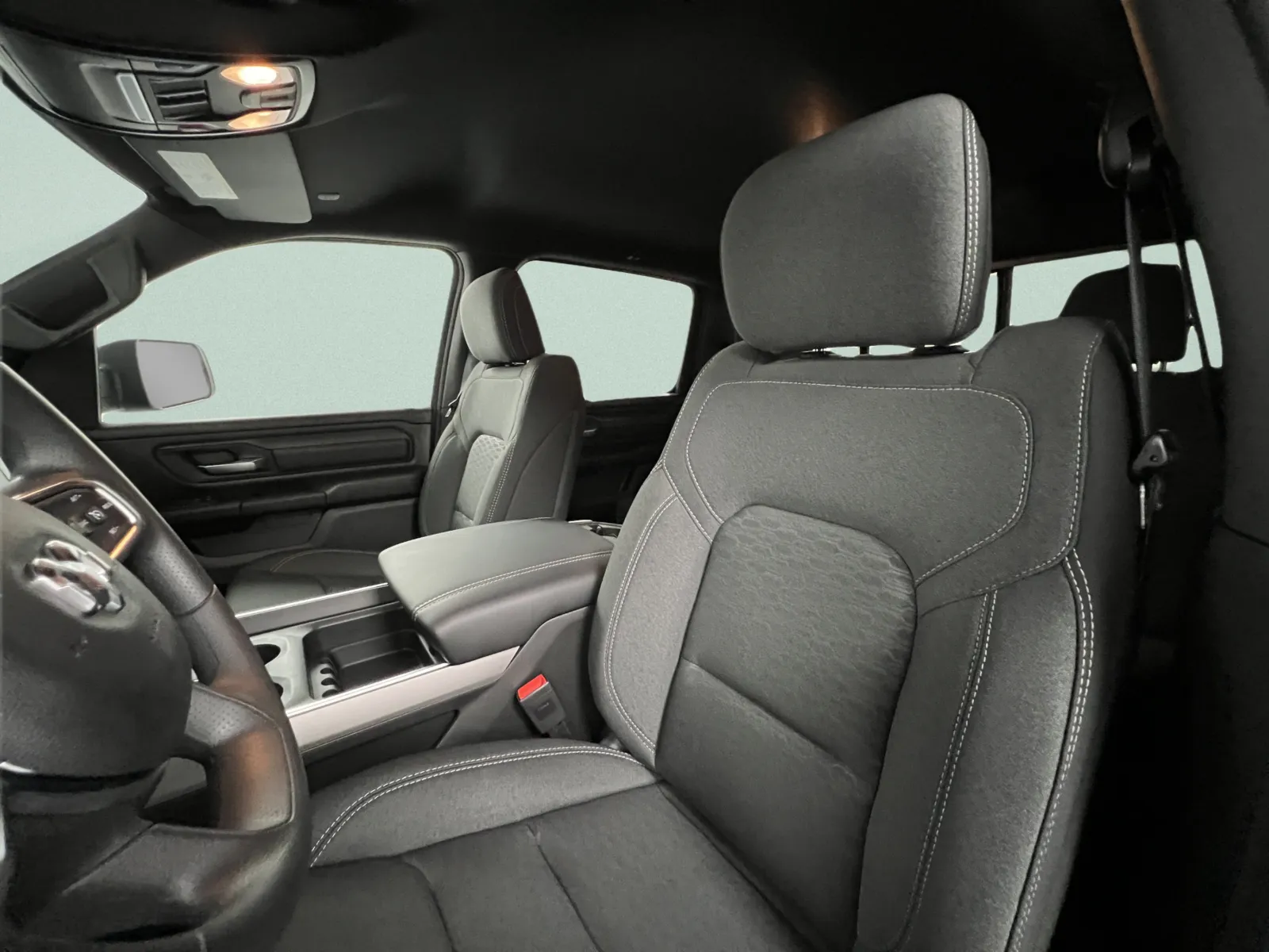 Ram 1500 photo 16