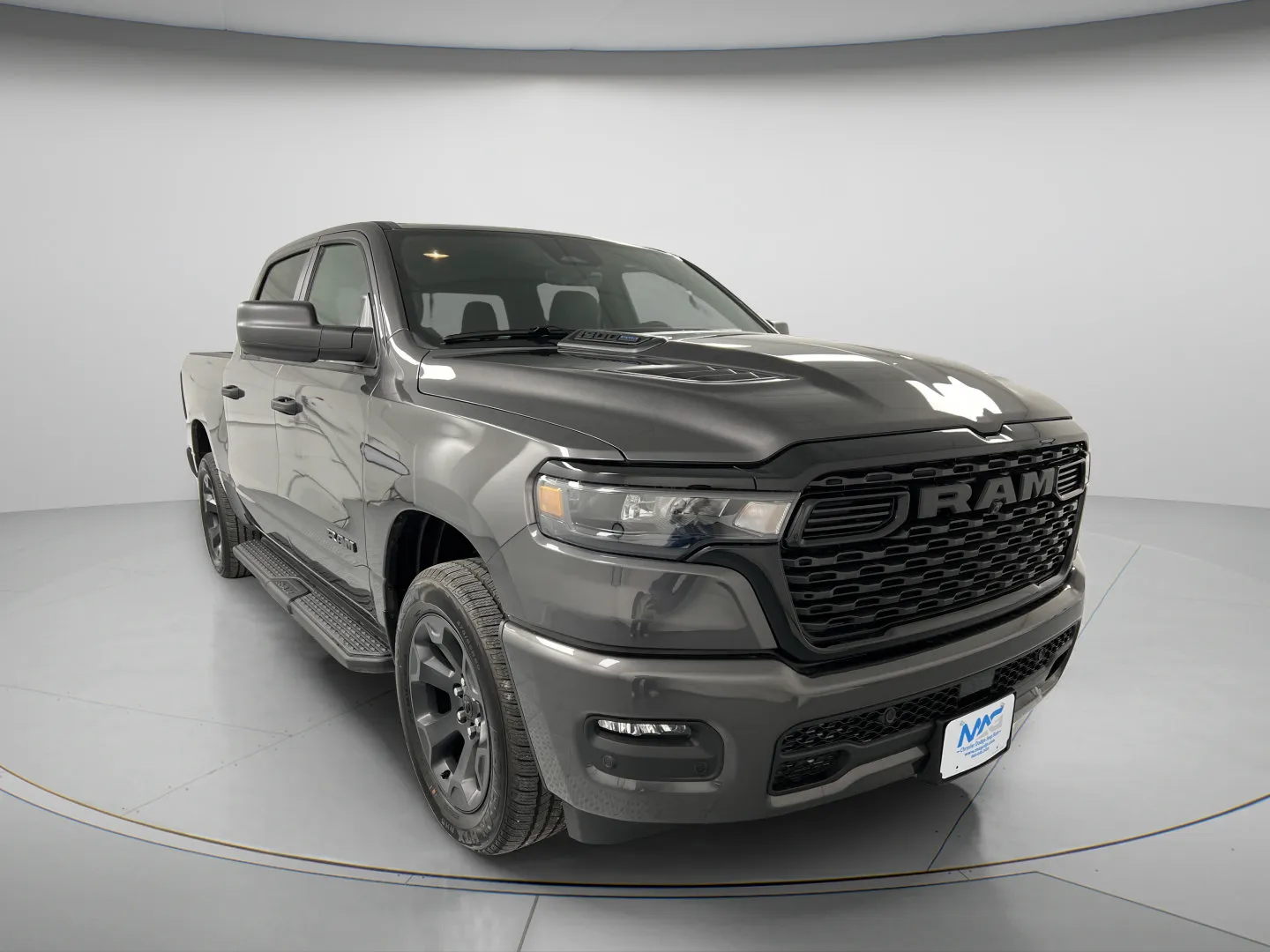 Ram 1500 photo 2