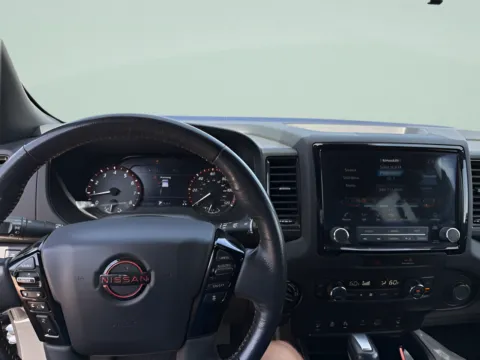 More photos of 2022 Nissan Frontier PRO-4X at MAG CDJR, MO
