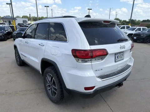 More photos of 2022 Jeep Grand Cherokee WK Limited at MAG CDJR, MO