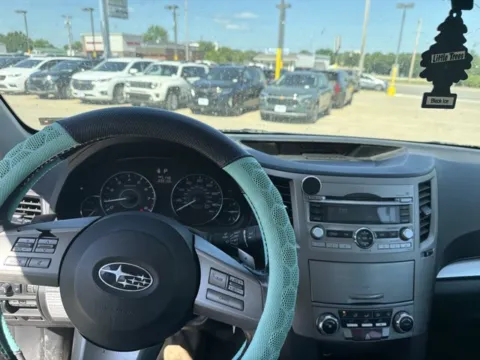More photos of 2011 Subaru Legacy 2.5i Prem AWP/Pwr Moon at MAG CDJR, MO