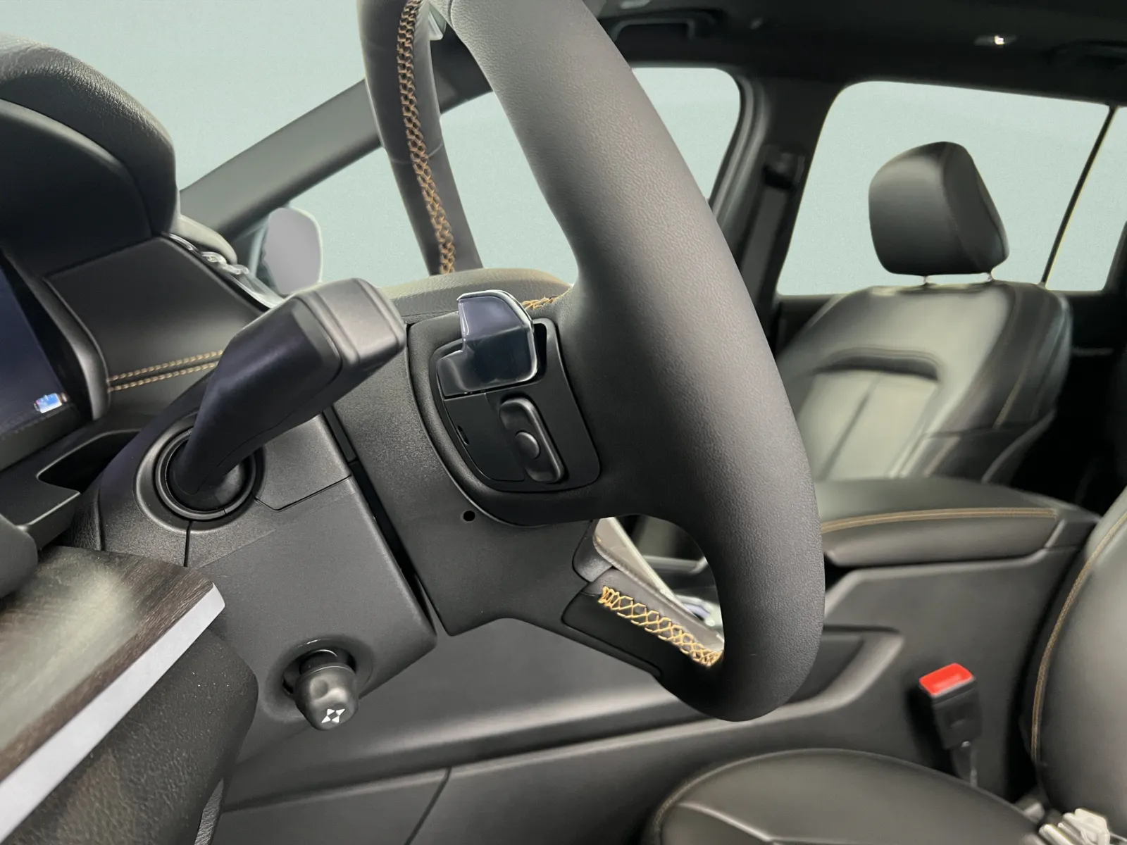 Jeep Grand Cherokee L photo 32