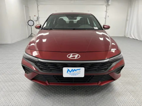 Photos of 2024 Hyundai Elantra SEL for sale in Chillicothe, MO at MAG CDJR