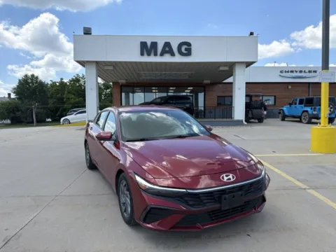 Red 2024 Hyundai Elantra SEL for sale in Chillicothe, MO