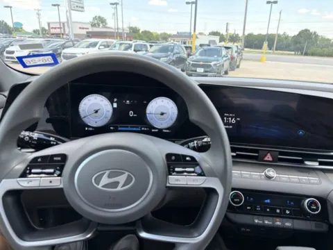 More photos of 2024 Hyundai Elantra SEL at MAG CDJR, MO