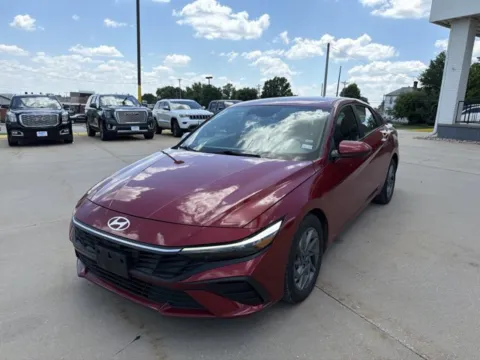 Photos of 2024 Hyundai Elantra SEL for sale in Chillicothe, MO at MAG CDJR