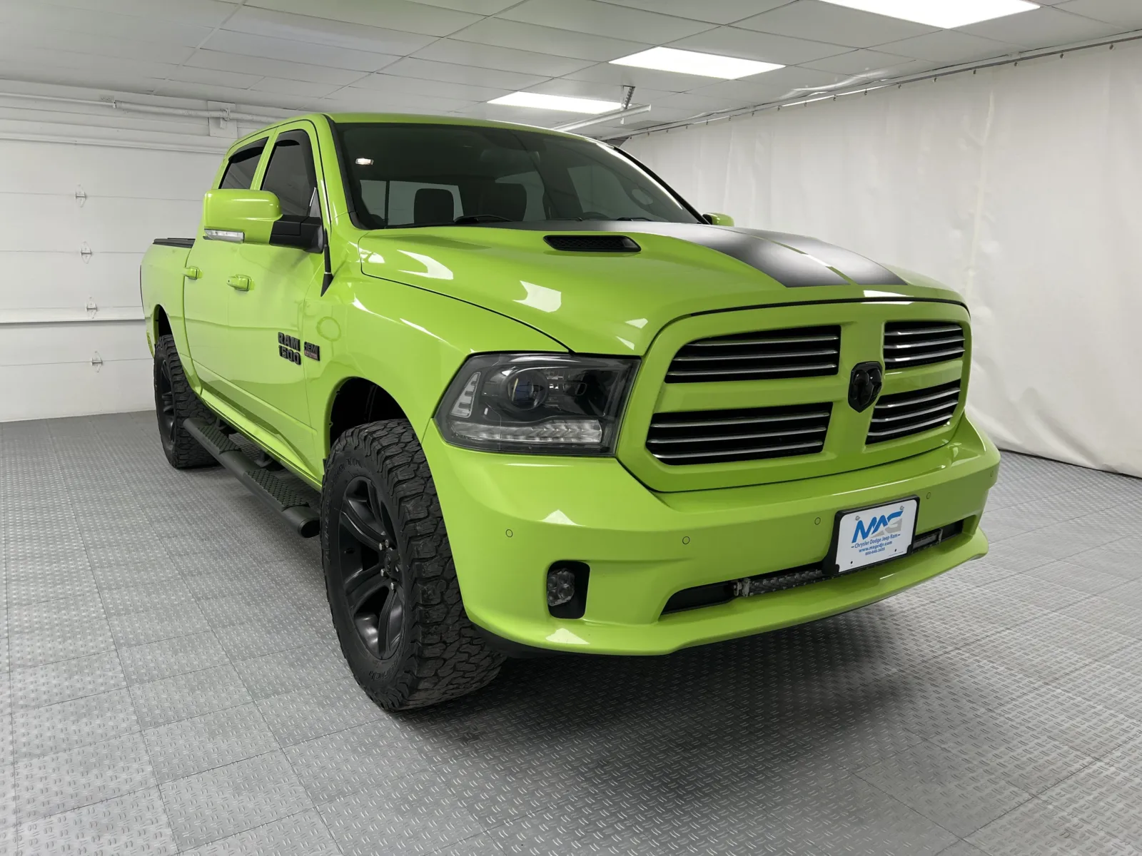 Green 2017 Ram 1500 Sport for sale in Chillicothe, MO
