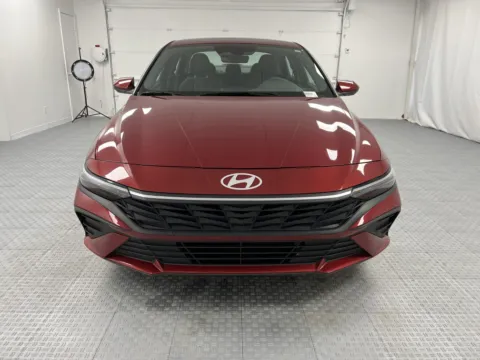 Photos of 2024 Hyundai Elantra SEL for sale in Chillicothe, MO at MAG CDJR