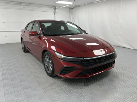 Red 2024 Hyundai Elantra SEL for sale in Chillicothe, MO