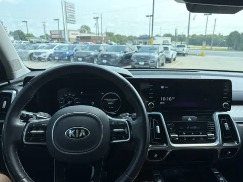 More photos of 2021 Kia Sorento SX Prestige at MAG CDJR, MO