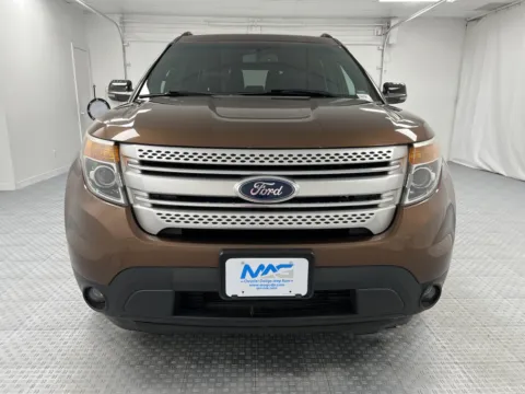 Photos of 2012 Ford Explorer XLT for sale in Chillicothe, MO at MAG CDJR