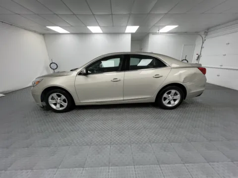 More photos of 2013 Chevrolet Malibu LT at MAG CDJR, MO