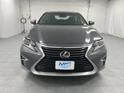 Photos of 2017 Lexus ES 350 for sale in Chillicothe, MO at MAG CDJR