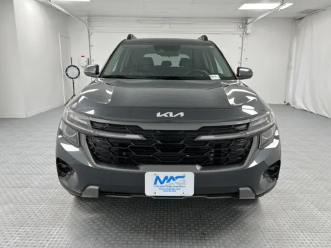 Photos of 2024 Kia Seltos X-Line for sale in Chillicothe, MO at MAG CDJR