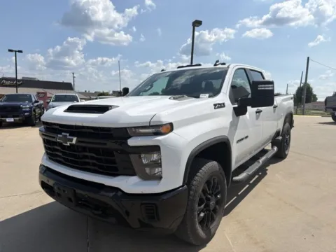 Photos of 2025 Chevrolet Silverado 2500HD Custom for sale in Chillicothe, MO at MAG CDJR
