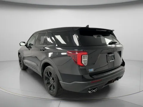 More photos of 2021 Ford Explorer ST at MAG CDJR, MO