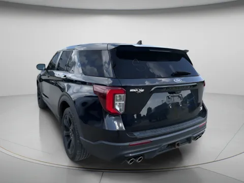 More photos of 2021 Ford Explorer ST at MAG CDJR, MO