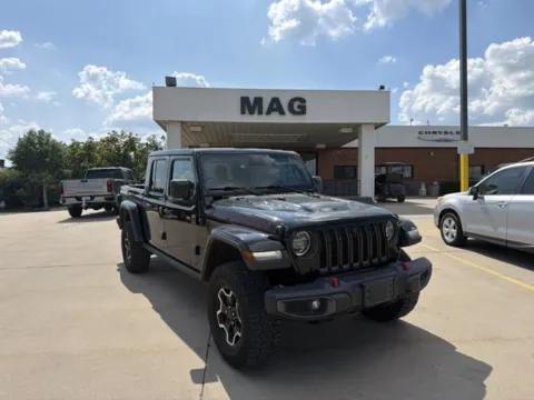 Black 2020 Jeep Gladiator Rubicon for sale in Chillicothe, MO