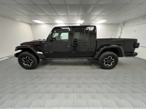 More photos of 2020 Jeep Gladiator Rubicon at MAG CDJR, MO
