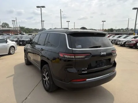 More photos of 2023 Jeep Grand Cherokee L Limited at MAG CDJR, MO