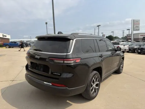 More photos of 2023 Jeep Grand Cherokee L Limited at MAG CDJR, MO