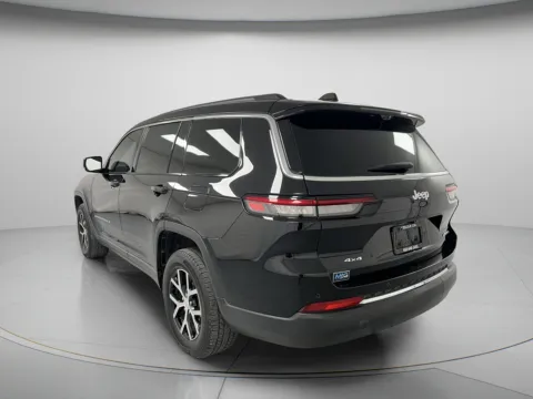 More photos of 2023 Jeep Grand Cherokee L Limited at MAG CDJR, MO