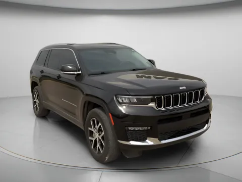 Black 2023 Jeep Grand Cherokee L Limited for sale in Chillicothe, MO