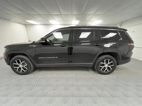 More photos of 2023 Jeep Grand Cherokee L Limited at MAG CDJR, MO