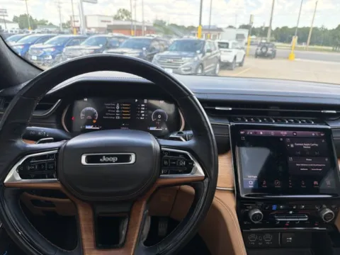 More photos of 2021 Jeep Grand Cherokee L Summit Reserve at MAG CDJR, MO