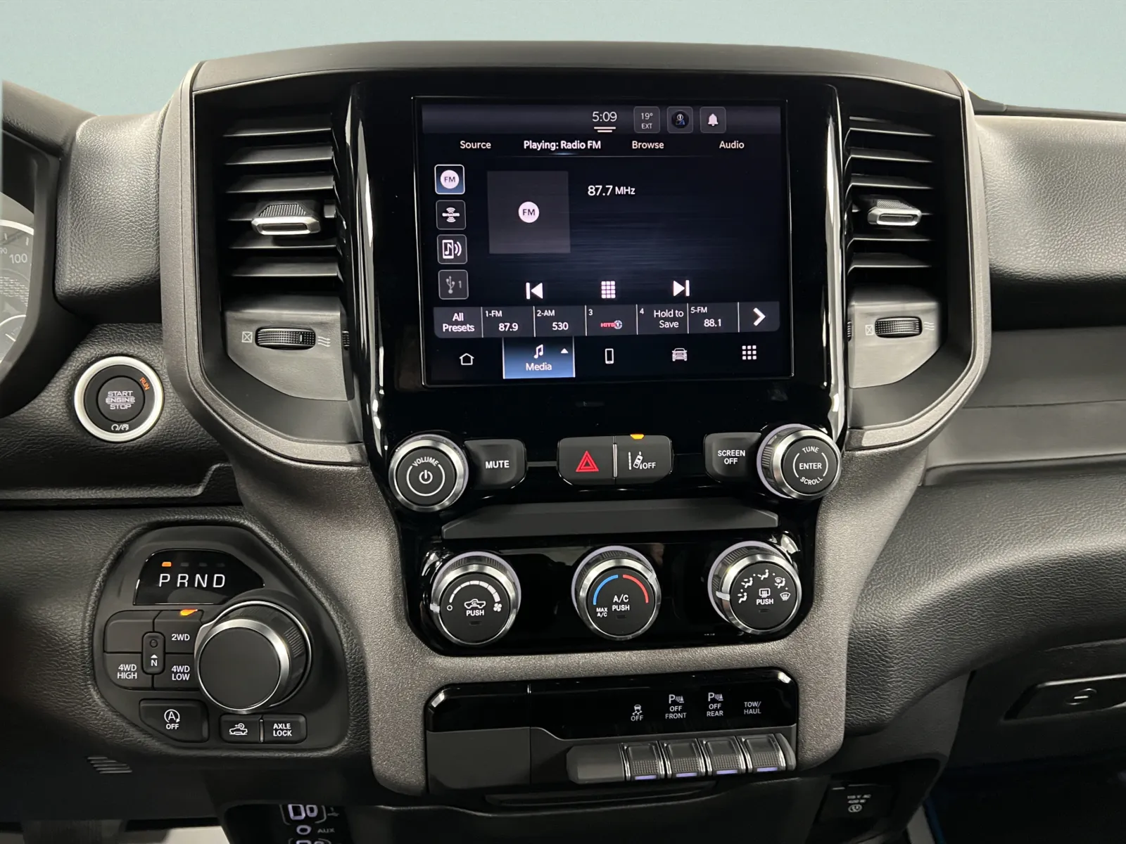 Ram 1500 photo 19