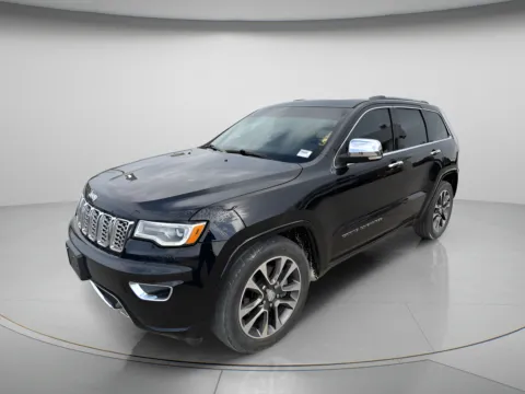 Photos of 2018 Jeep Grand Cherokee Overland for sale in Chillicothe, MO at MAG CDJR