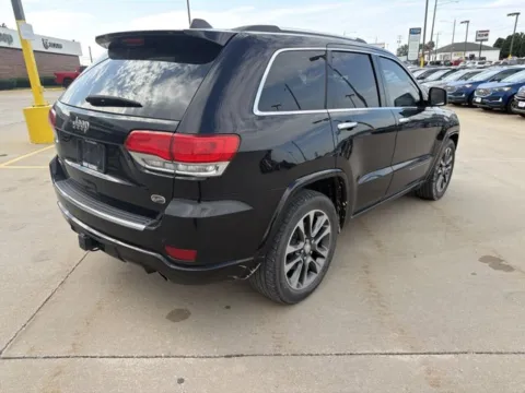 More photos of 2018 Jeep Grand Cherokee Overland at MAG CDJR, MO