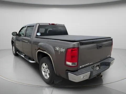 More photos of 2007 GMC Sierra 1500 SLE2 at MAG CDJR, MO