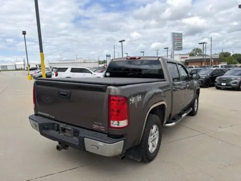 More photos of 2007 GMC Sierra 1500 SLE2 at MAG CDJR, MO