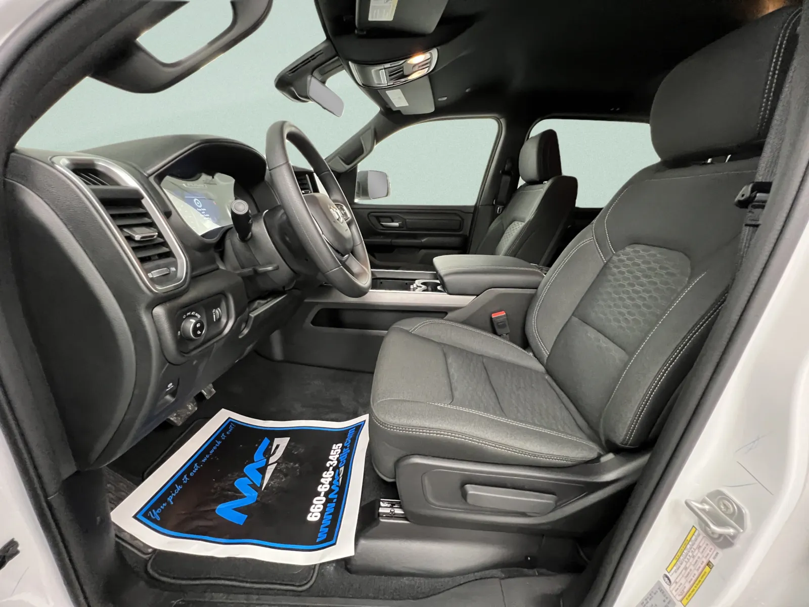 Ram 1500 photo 14