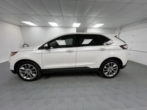 More photos of 2017 Ford Edge Titanium at MAG CDJR, MO