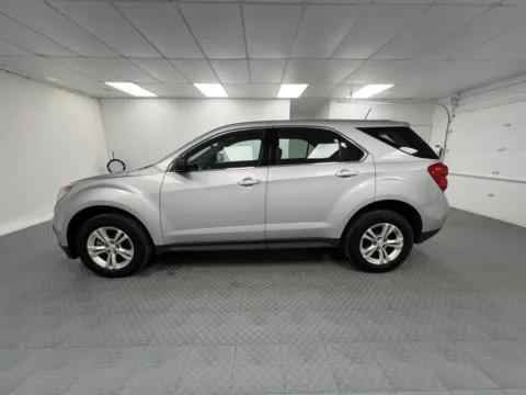 More photos of 2015 Chevrolet Equinox LS at MAG CDJR, MO